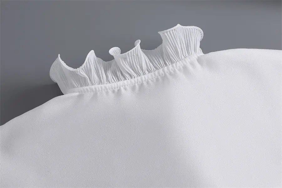 White Fake Collar with Ruffled Lace for Women — feature 17