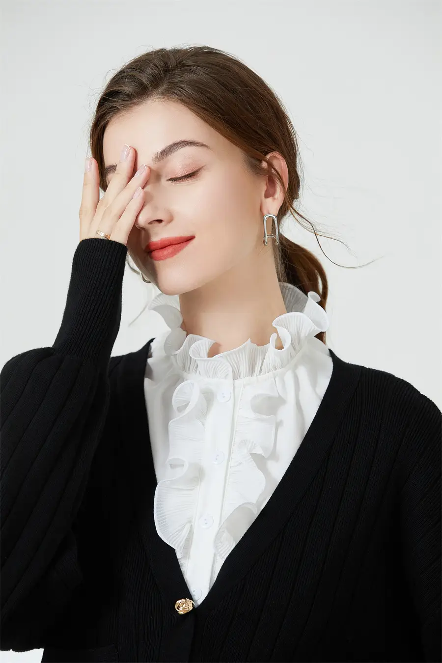 White Fake Collar with Ruffled Lace for Women — feature 8