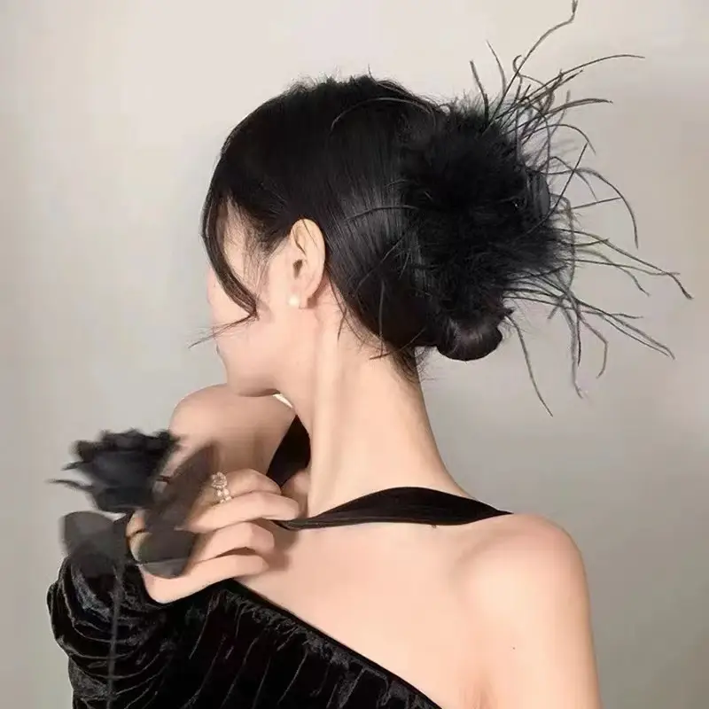 Ostrich Feather Hair Clip Autumn Winter Cyber Celebrity Wind Head - Image 3