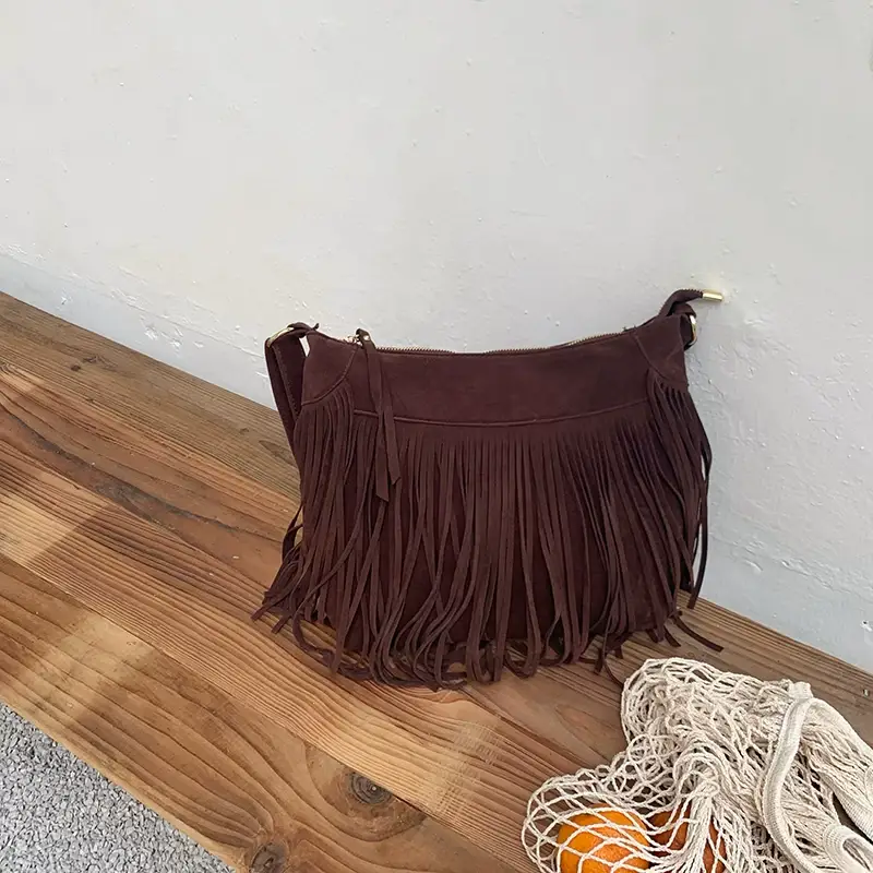 Retro Tassel Crossbody Bag for Women 2026 Summer — feature 17