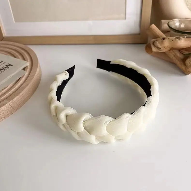 Women Twist Braided Headband Skull Top Face Brow Hairpin - Image 2