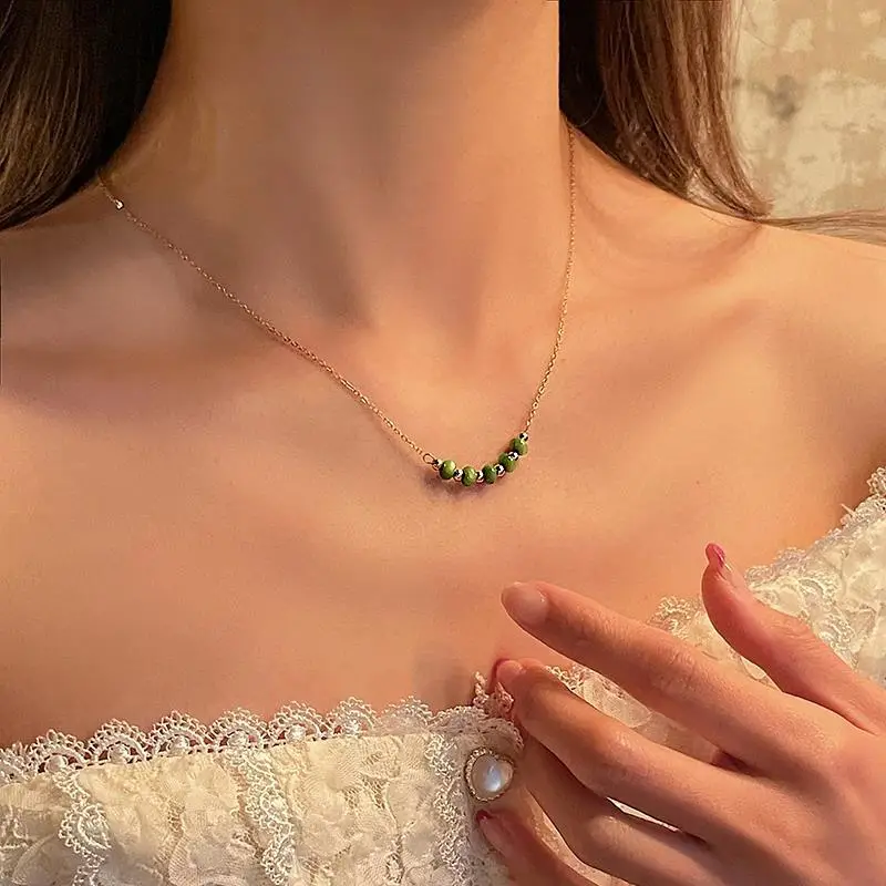 Green Shell Beaded Necklace for Women - Image 3