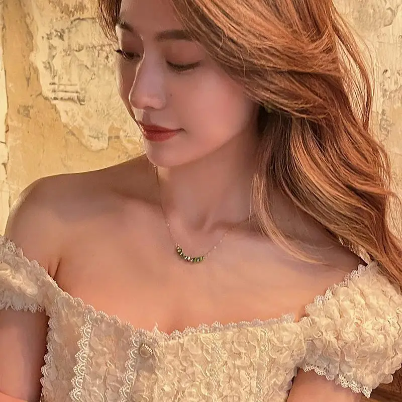 Green Shell Beaded Necklace for Women — feature 2