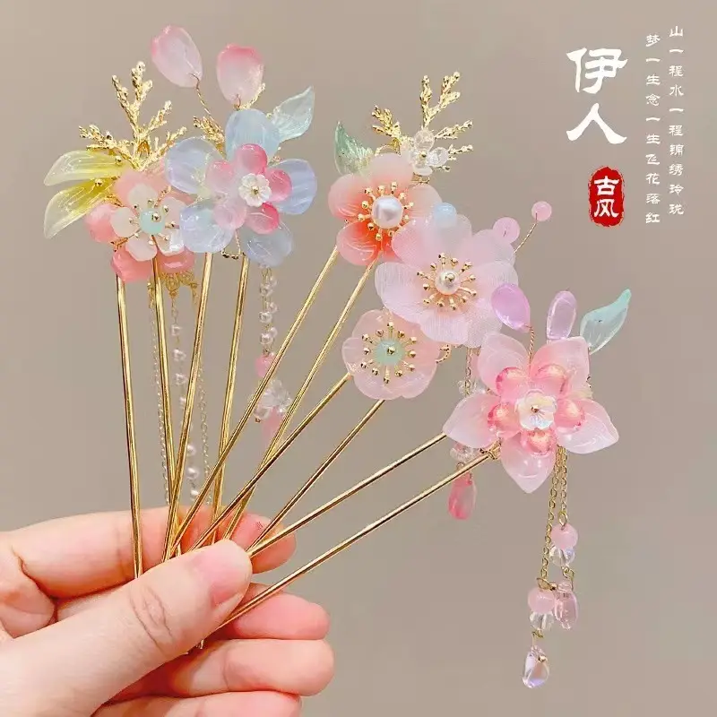 Fairy Butterfly Hairpin with Blue Stone Chain — feature 15