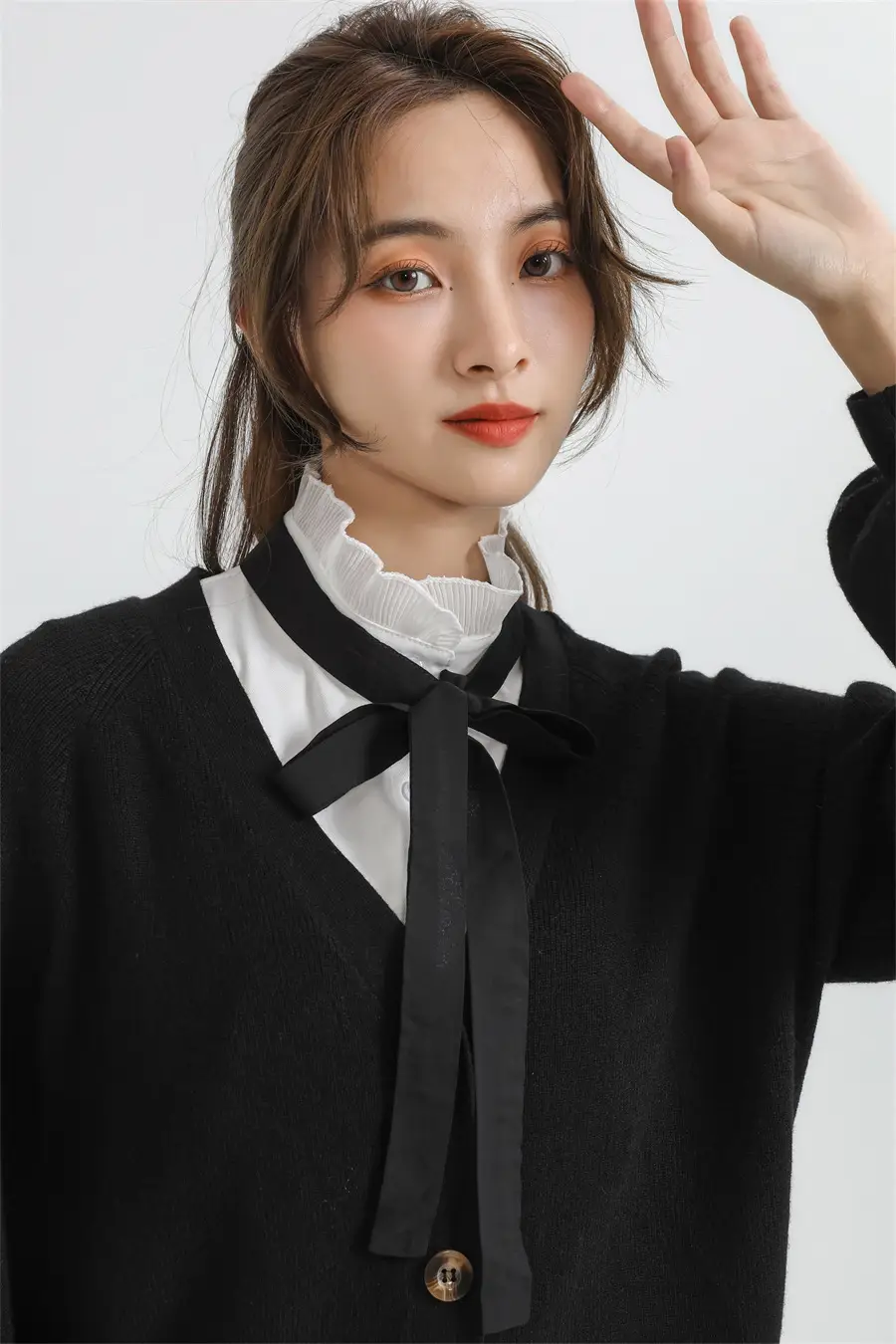 White Cotton Fake Collar Blouse with Black Bow — feature 31