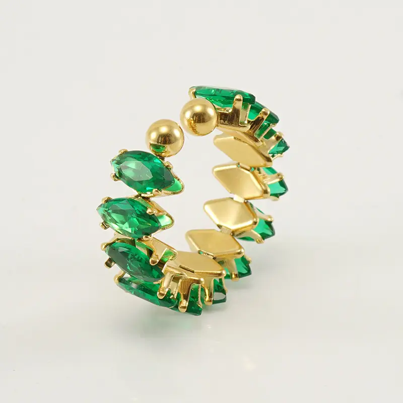 18K Gold Adjustable Geometric Diamond Ring for Women - Image 4