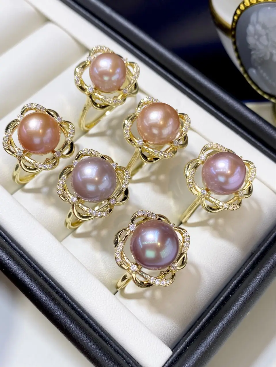 11mm Pink & Purple Pearl Rings for Women 18K Gold — feature 7