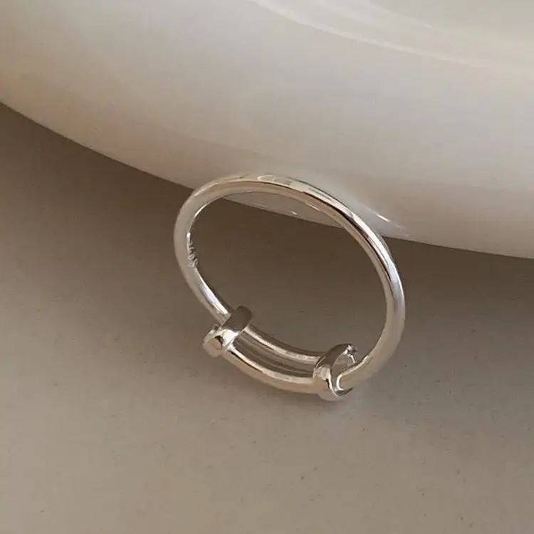 Stacked Finger Ring for Women Retro Elegant Modern Design - Image 5