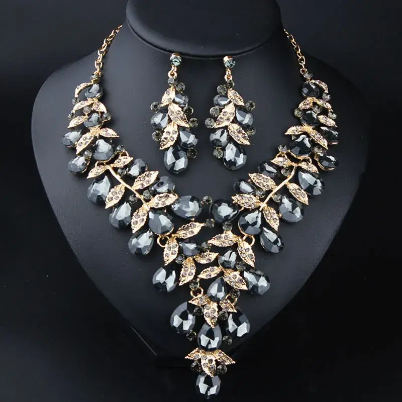 Luxury Rhinestone Necklace Earrings Set for Women - Image 13