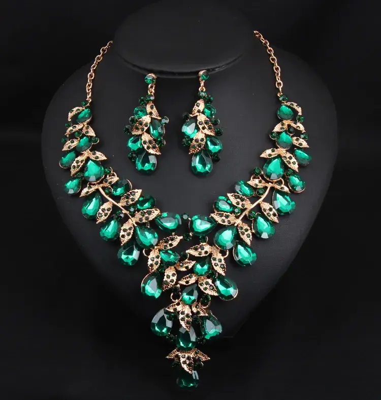 Luxury Rhinestone Necklace Earrings Set for Women - Image 7