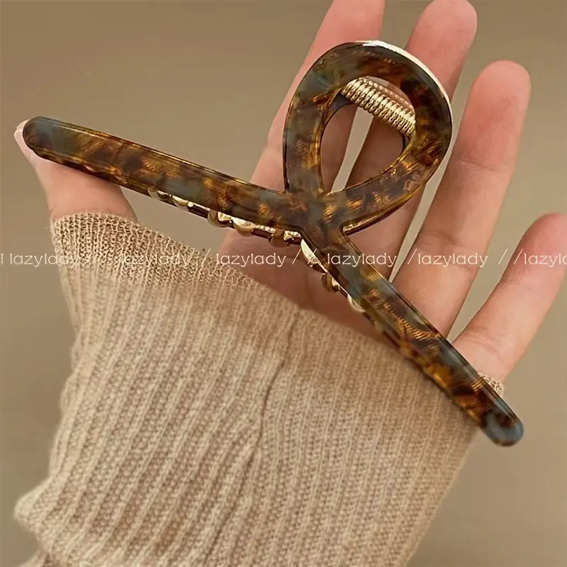 Leopard Print Wave Hairpin with Advanced Sense