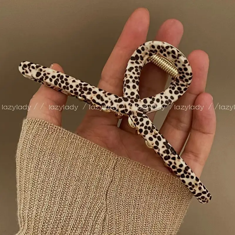 Leopard Print Wave Hairpin with Advanced Sense