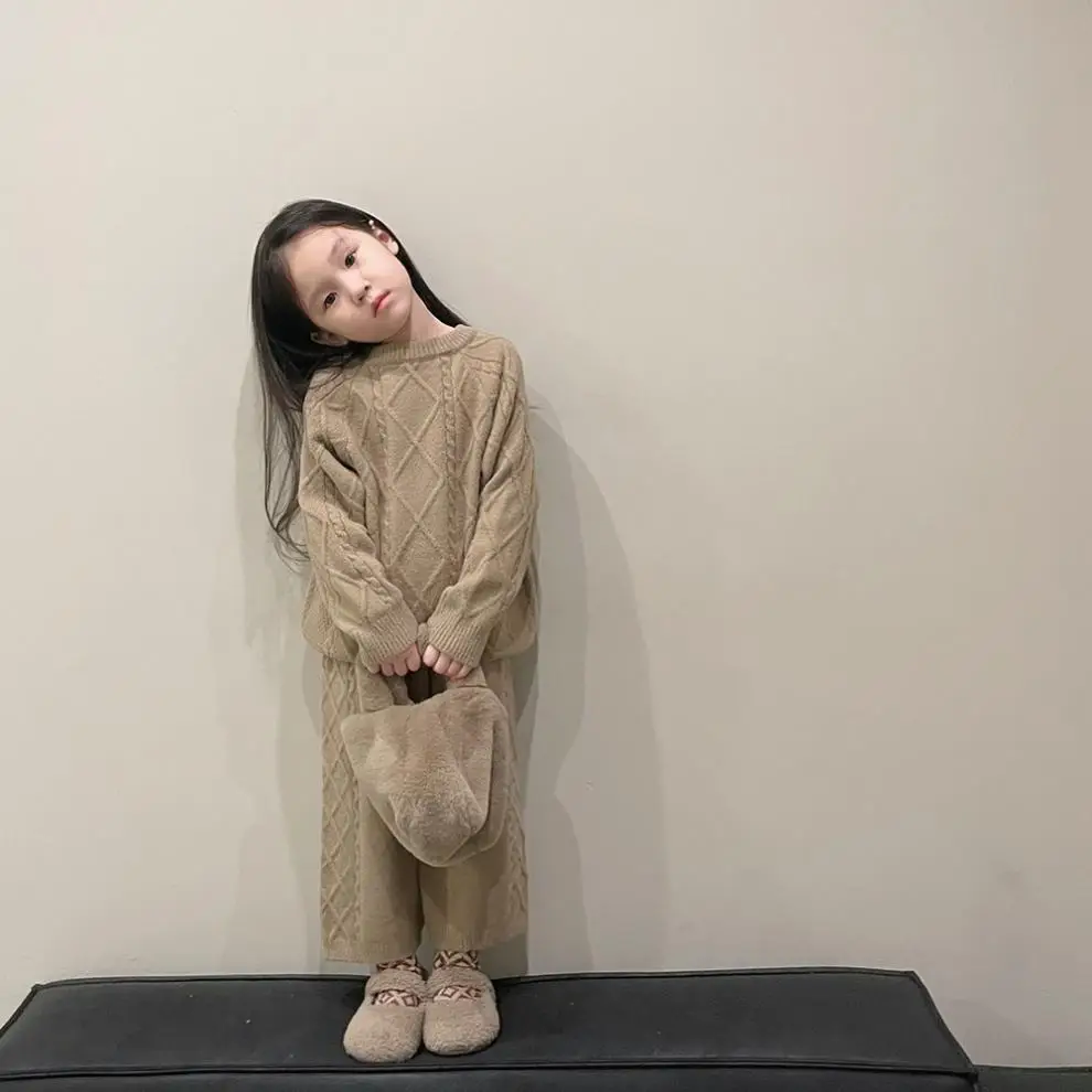 Korean Kids Vintage Twist Coat 2024 Knitted Pants Set — feature 1