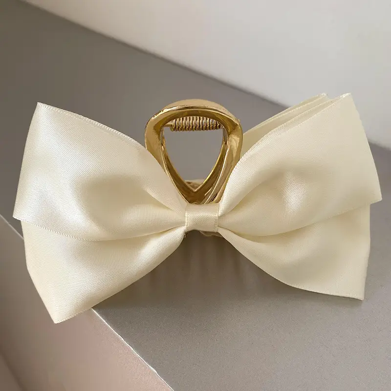 Black Bow Metal Hair Grab Clip for Women