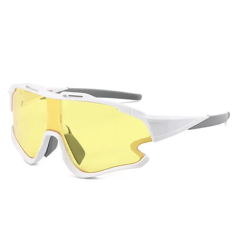 Women's Polarized Sports Sunglasses with Reflective Lenses - Image 3