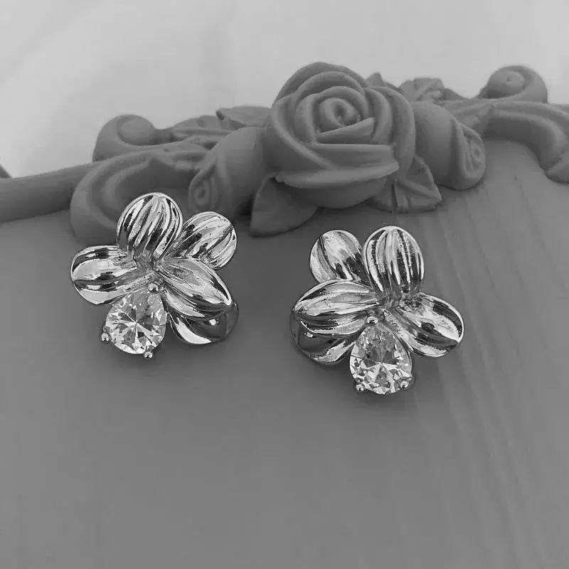 Golden Floral Stone Earrings for Women - Image 2