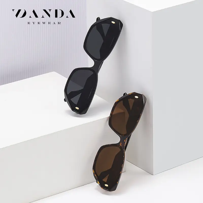 Women Cat's Eye Polarized Sunglasses Adjustable Panel Temples - Image 6