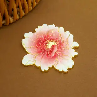 3D Resin Bouquet Magnet for Refrigerator Decor — feature 7
