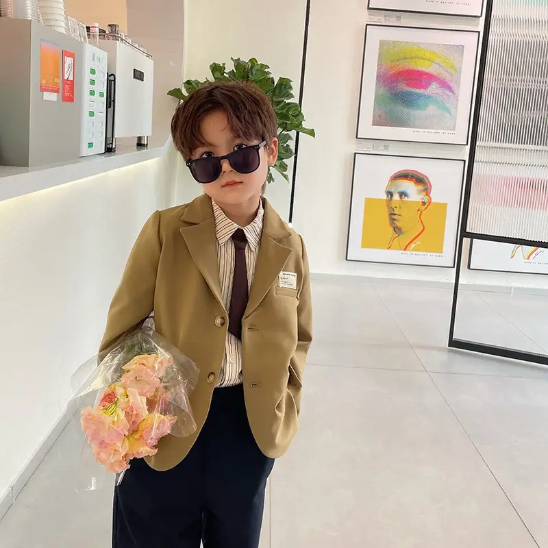Tong Chenchen Kids Suit Beige Button Down 3Pc - Image 5