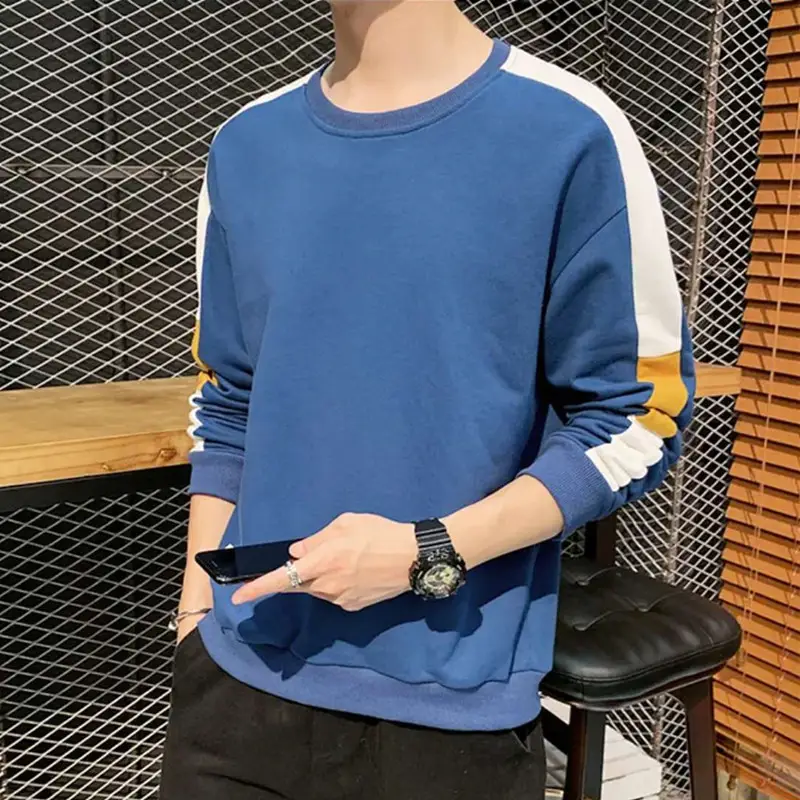 Men Green Graphic Long Sleeve Crew T-Shirt - Image 10