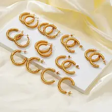 Twisted Stainless Steel C-Shape Earrings Set — feature 1