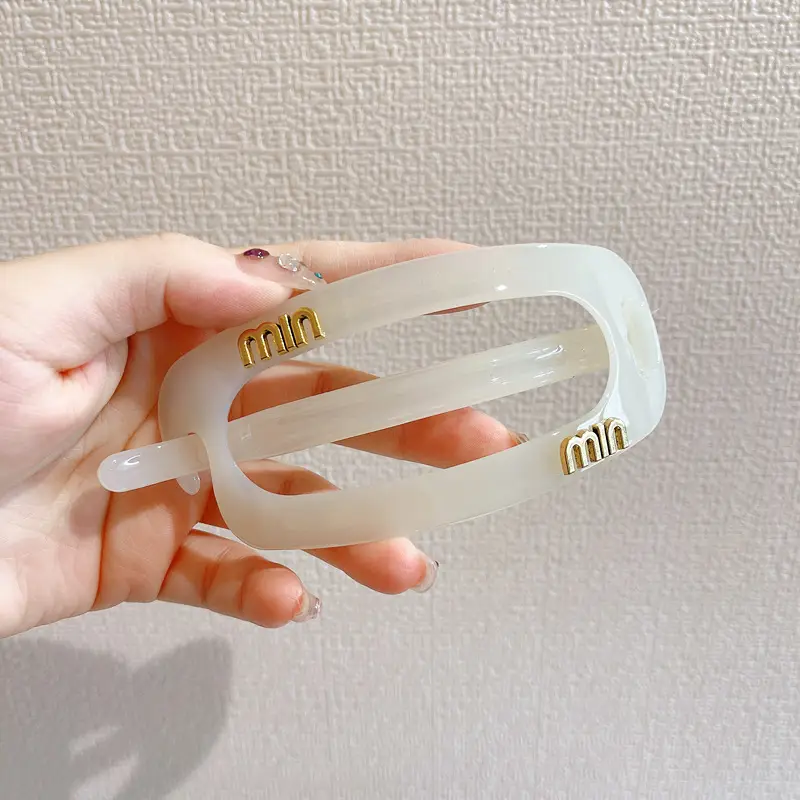 French Style Oval Clamp Hairpin for Women