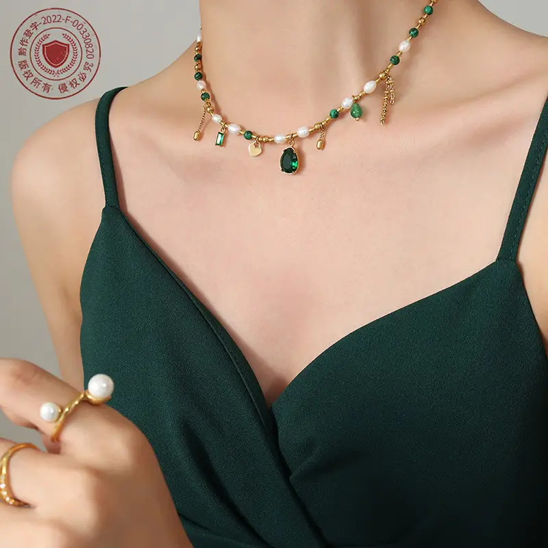 Niche Baroque Green Pearl Necklace Set - Image 4
