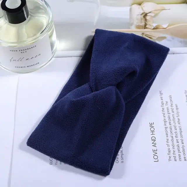 Black Cross Hair Band for Women, Sweat Absorbent, European Style - Image 4