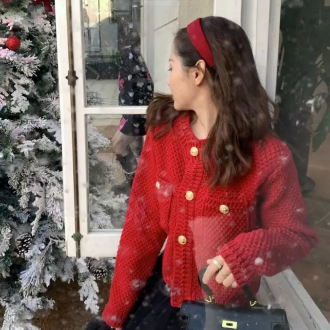Women Red Knitted Sweater Coat 2023 Winter Cardigan — feature 3