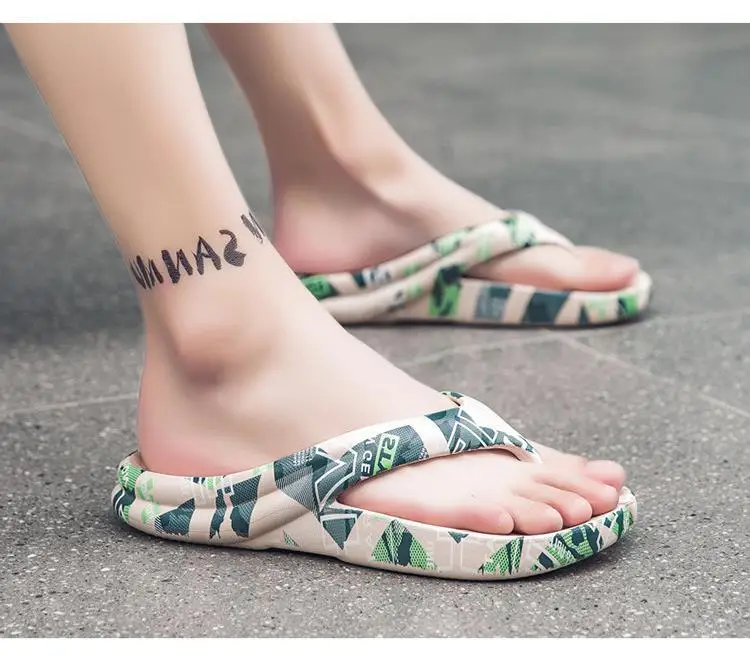 Men's Camo Printed Flip Flops Summer Beach Wear — feature 19