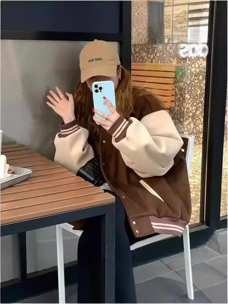 Women Fleece Lined Baseball Jacket Brown White Loose Fit - Image 3