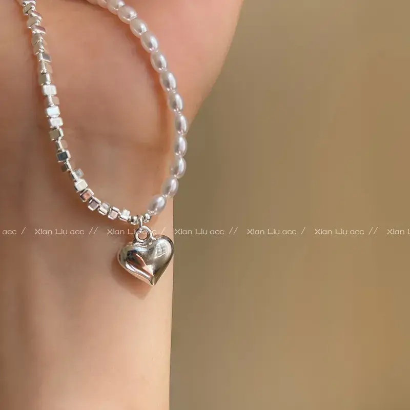 Silver Pearl Love Necklace for Women Light Luxury - Image 5
