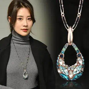 Gold Pearl Flower Necklace for Women — feature 11