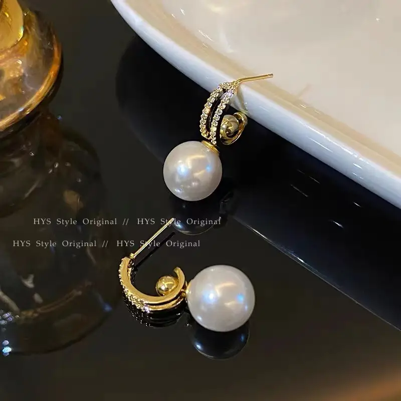 S925 Silver Pearl Earrings for Women Elegant Luxury - Image 4