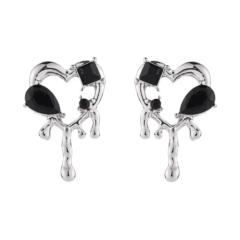 Elegant Black Heart Ear Stud Earrings for Women