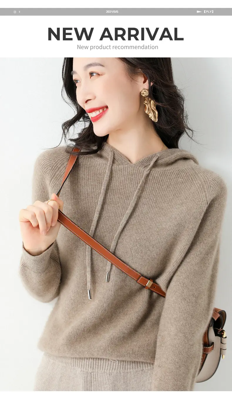 Women's Black Hooded Sweatshirt Coat 2024 Winter Outerwear — feature 2