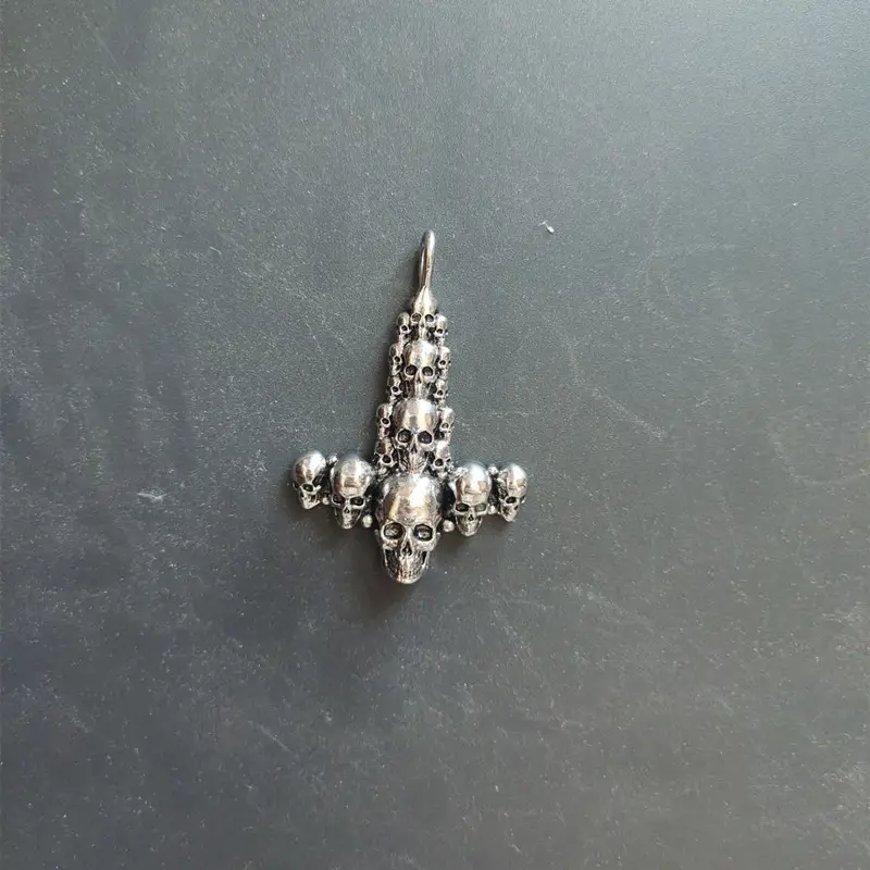 Domineering Punk Skull Necklace Men Women European American Hip Hop Dark Cross Pendant - Image 6