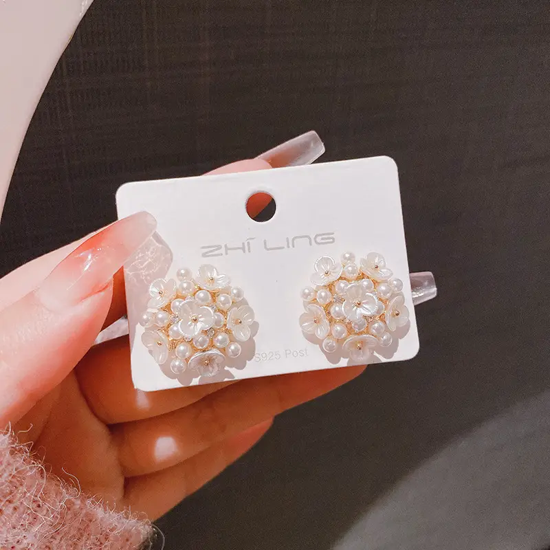 Light Luxury Super Fairy Flower Earrings New Trendy — feature 3