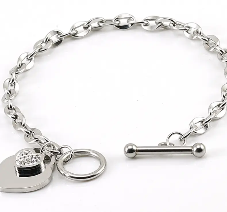 18K Golden Personality Ot Buckle Bracelet for Women — feature 21