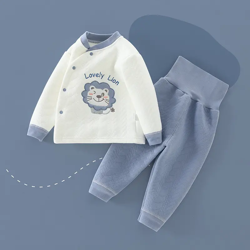 Baby's White Thermal Pajama Set with Cute Bear Print - Image 3