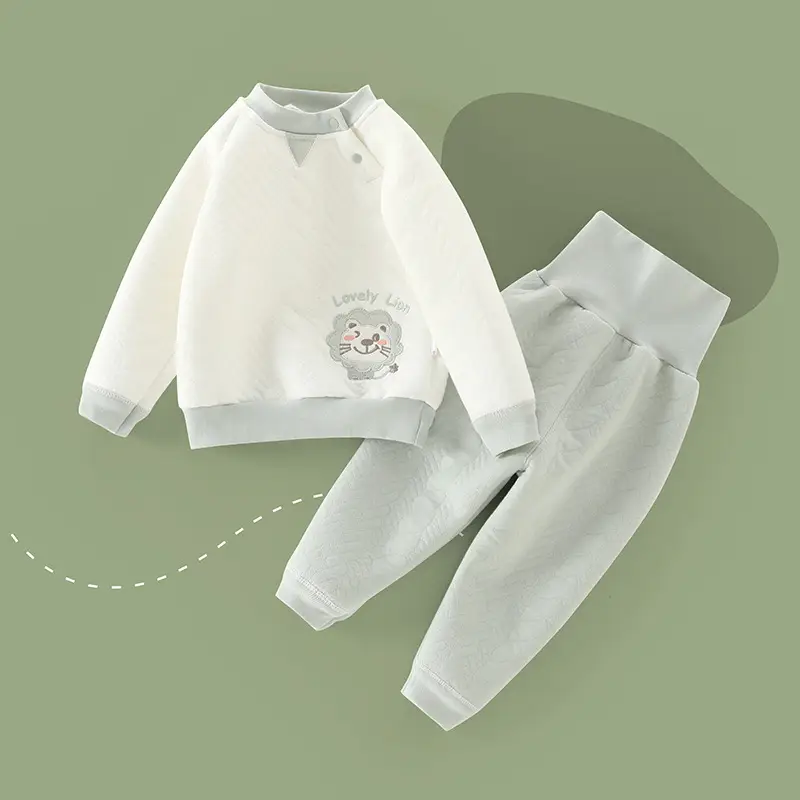 Baby's White Thermal Pajama Set with Cute Bear Print - Image 8