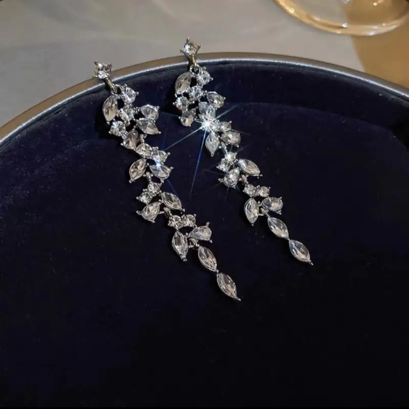 French Diamond Geometric Tassel Earrings Rose Gold — feature 6