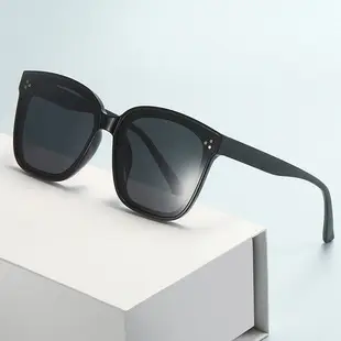 Rose Gold UV-Protecting Hip-Hop Sunglasses — feature 4