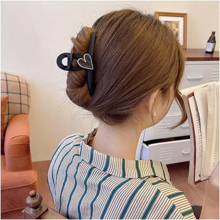 New Frosted Love Hairpin Clip for Women - Image 2