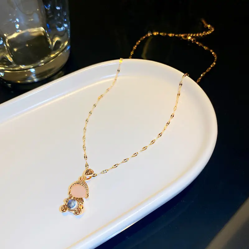 Alphanumeric Geometric Zircon Pearl T-Necklace - Image 8