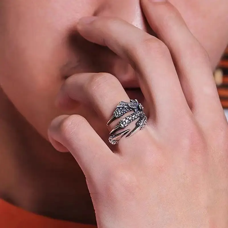 Retro Black Dragon Claw Adjustable Men's Ring - Image 4