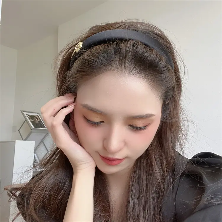 White Gold Cross Hair Band for Women's Fashion — feature 9