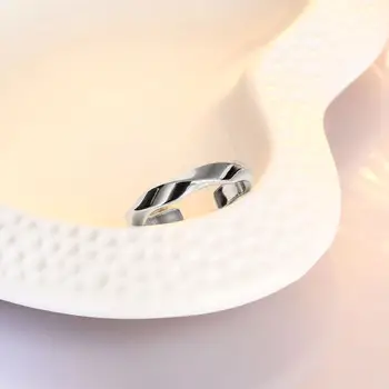 Men's Black Diamond Ring Bracelet with Double Ring Design — feature 3