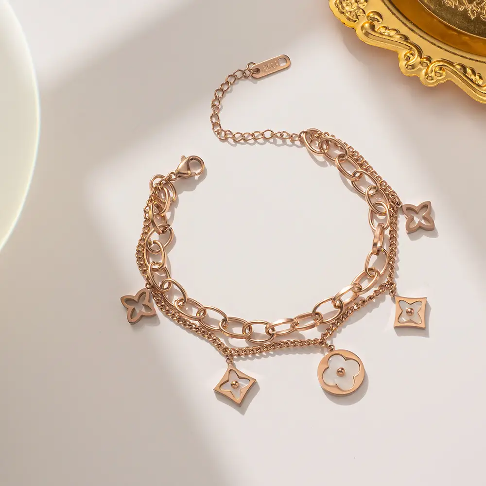 Titanium Steel Four-leaf Clover Bracelet Gold - Image 2