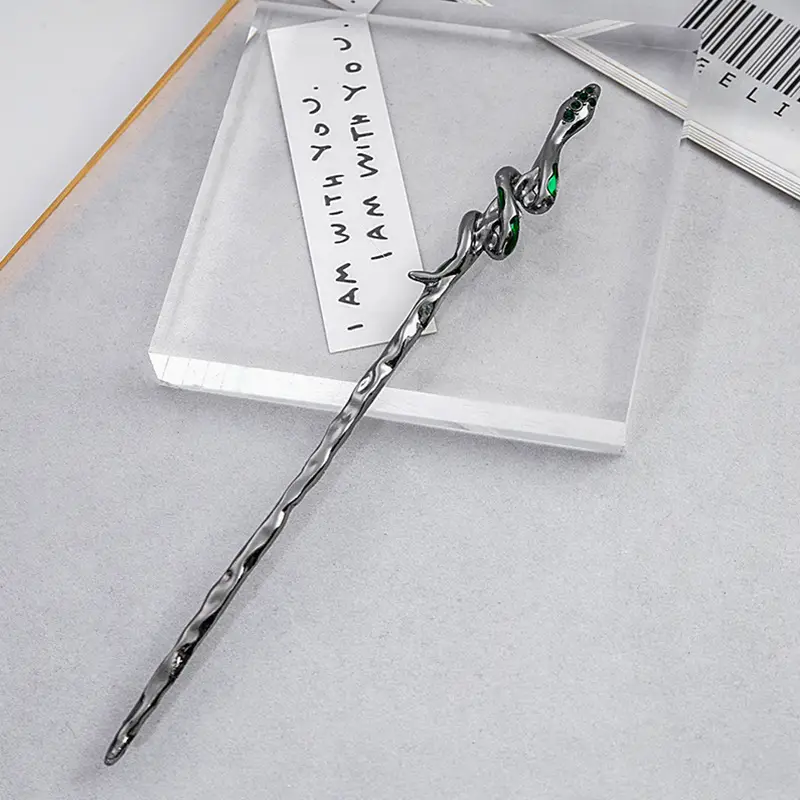 National Trendy Butterfly Hairpin with Crescent Diamond Tassel — feature 18